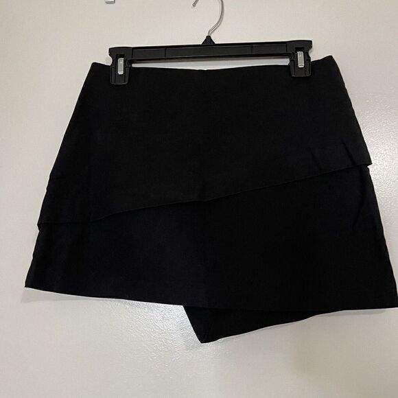ZARA Black asymmetrical mini wrap skirt zipper detail size medium - Picture 6 of 6